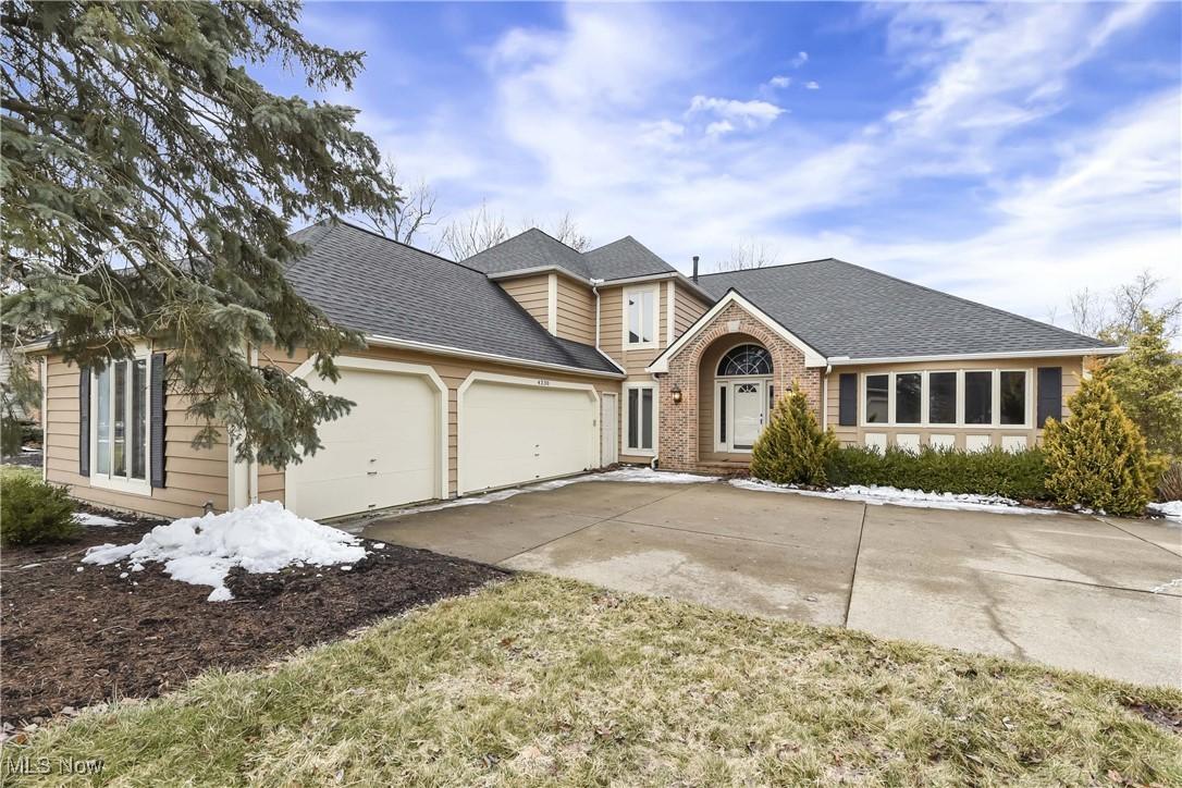 Muirfield Way, Westlake, OH 44145