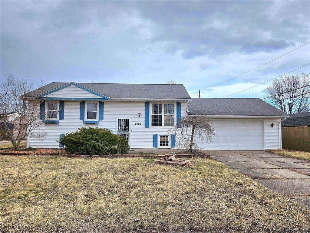 Adams St, Lorain, OH 44052