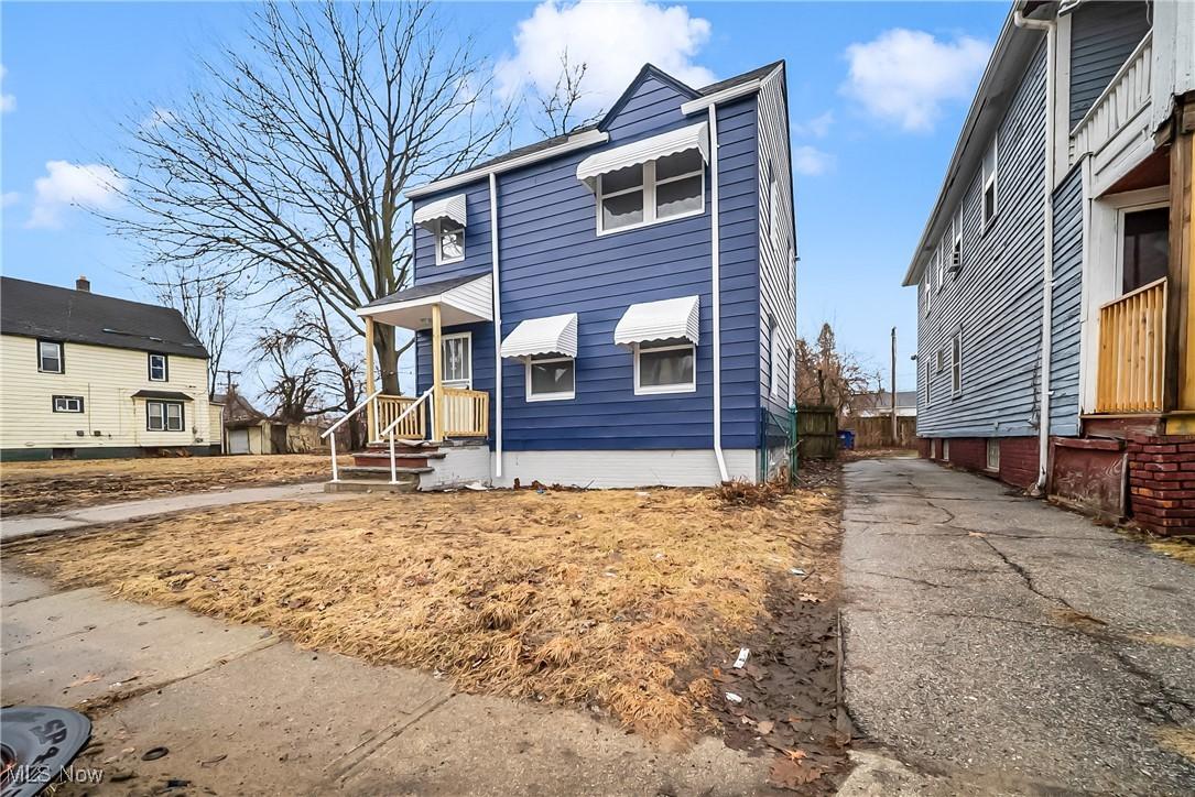 E 131st St, Cleveland, OH 44108