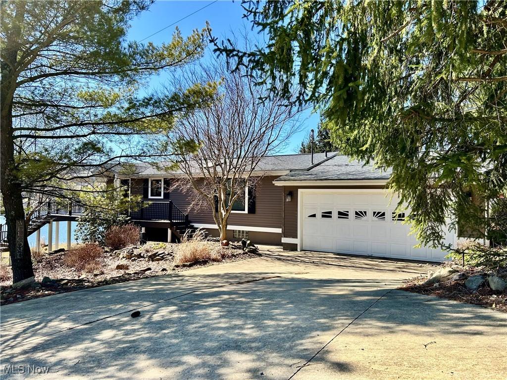 Tomahawk Dr, Negley, OH 44441