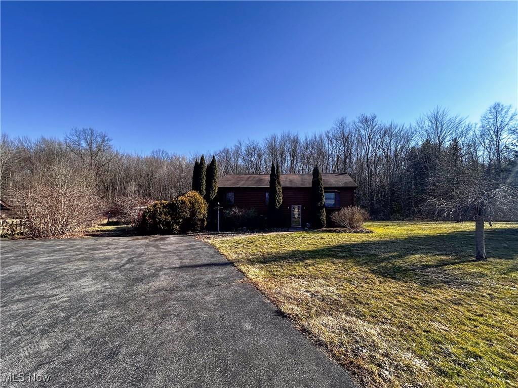 Warren Rd, Cortland, OH 44410