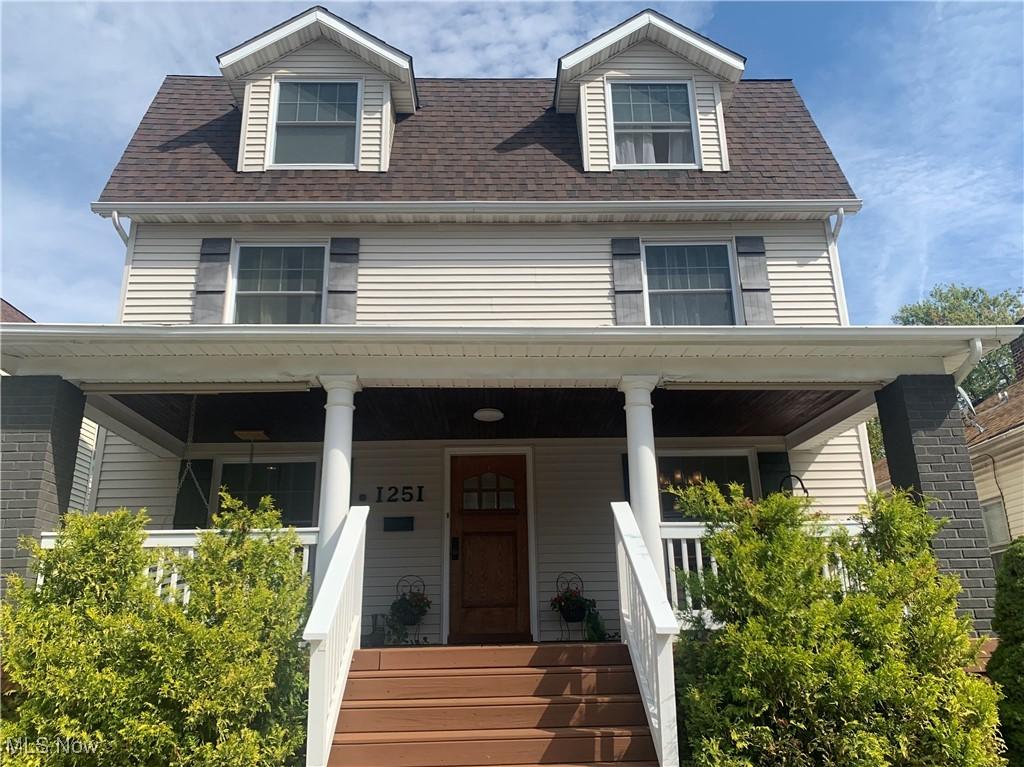 Gladys Ave, Lakewood, OH 44107