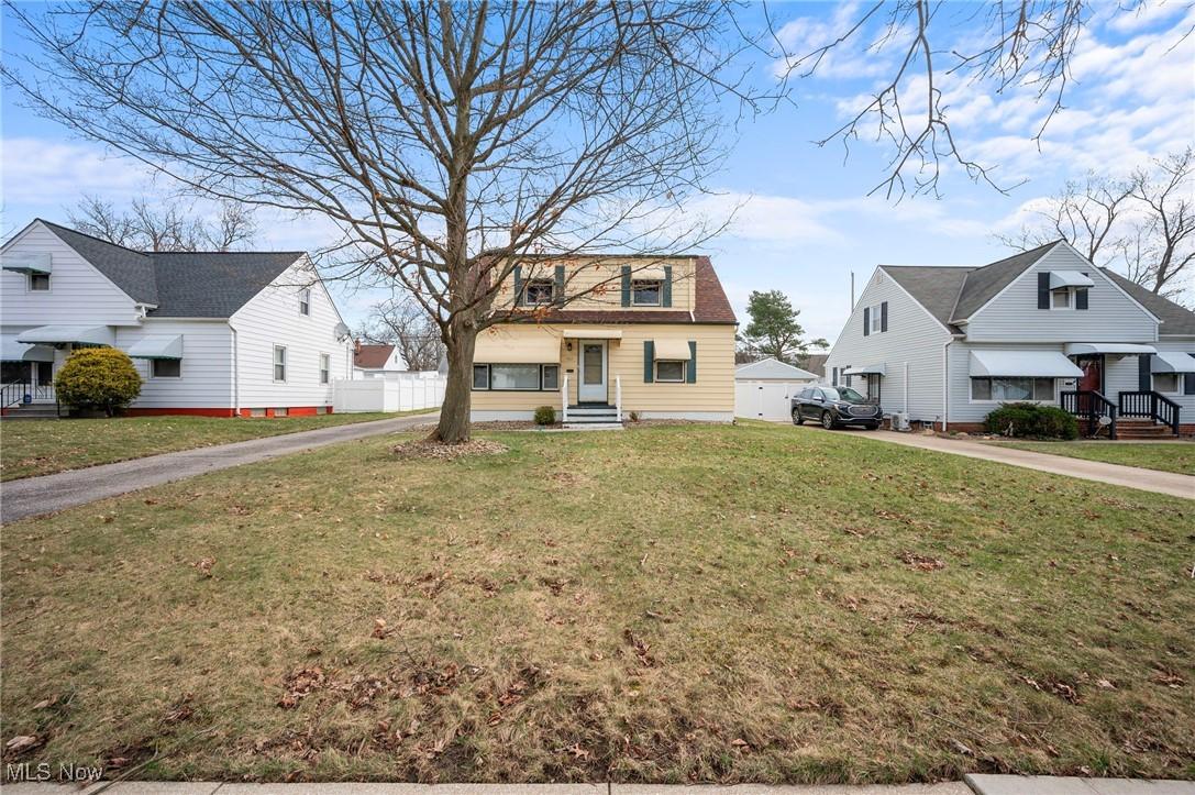 Westview Rd, Bedford, OH 44146