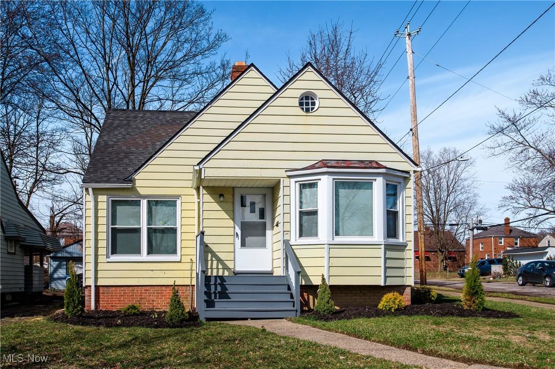 Cloverside Ave, Cleveland, OH 44128