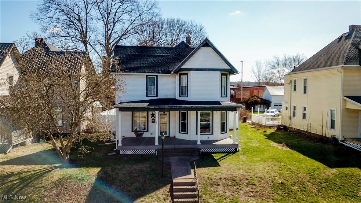 S 4th St, Coshocton, OH 43812