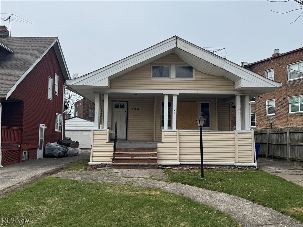 E 147th St, Cleveland, OH 44110