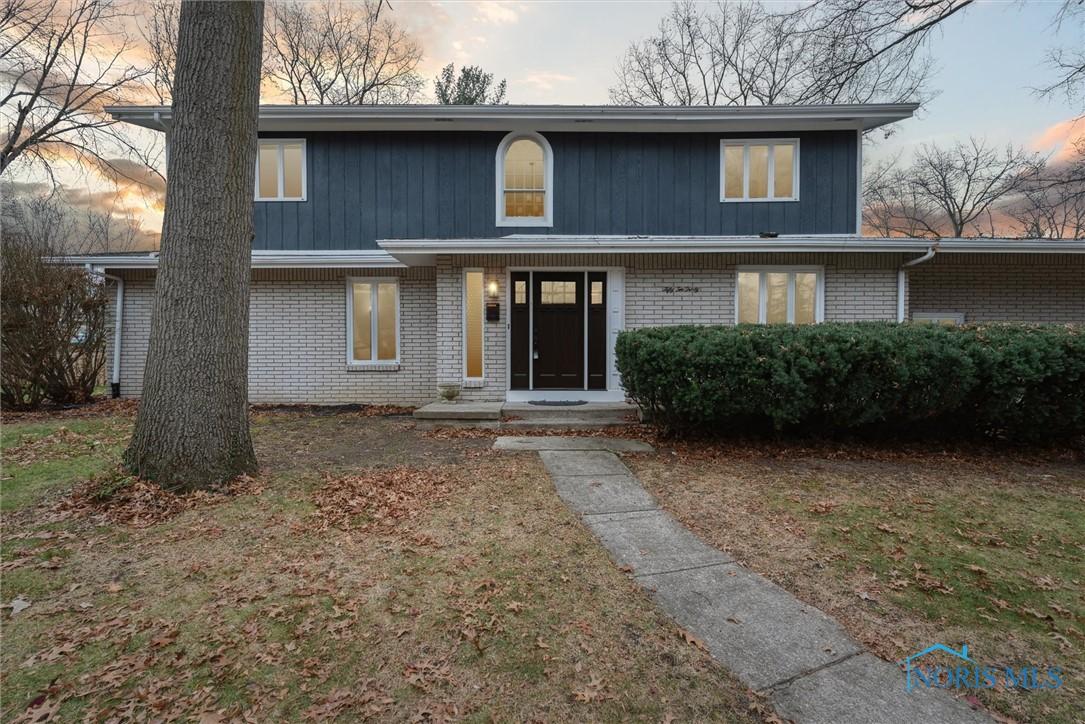 Fredelia Dr, Toledo, OH 43623