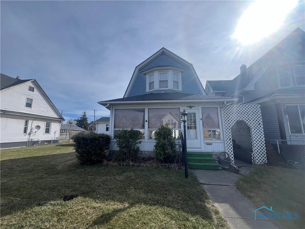 Oak St, Toledo, OH 43605