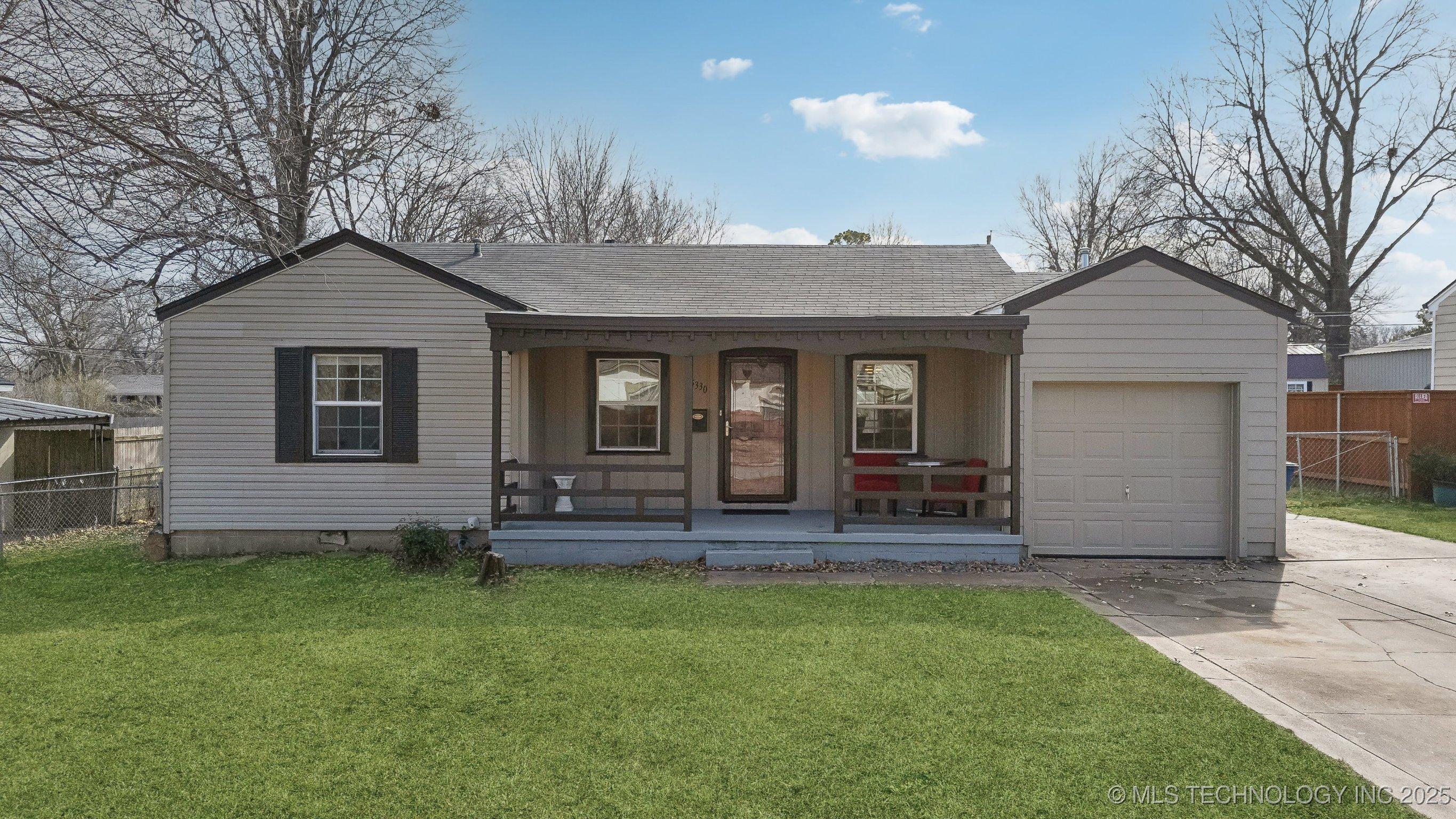 E 3rd St, Tulsa, OK 74112