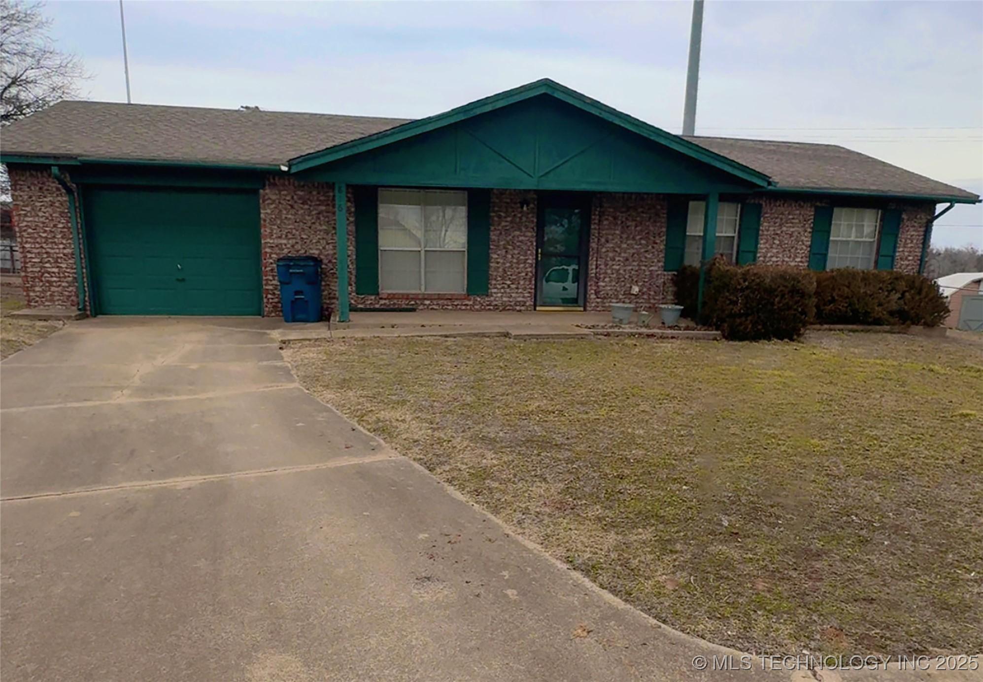 Parkview Dr, Cushing, OK 74023