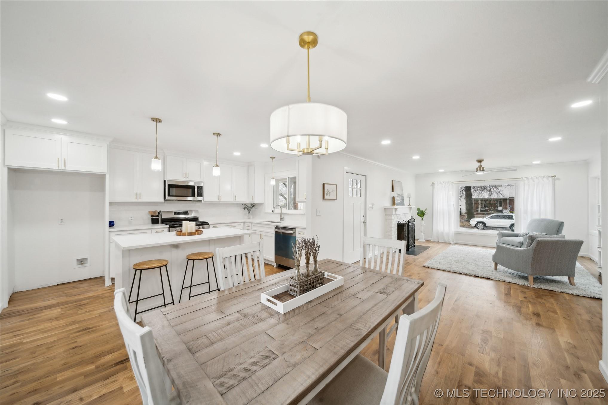 S Madison Ave, Tulsa, OK 74105