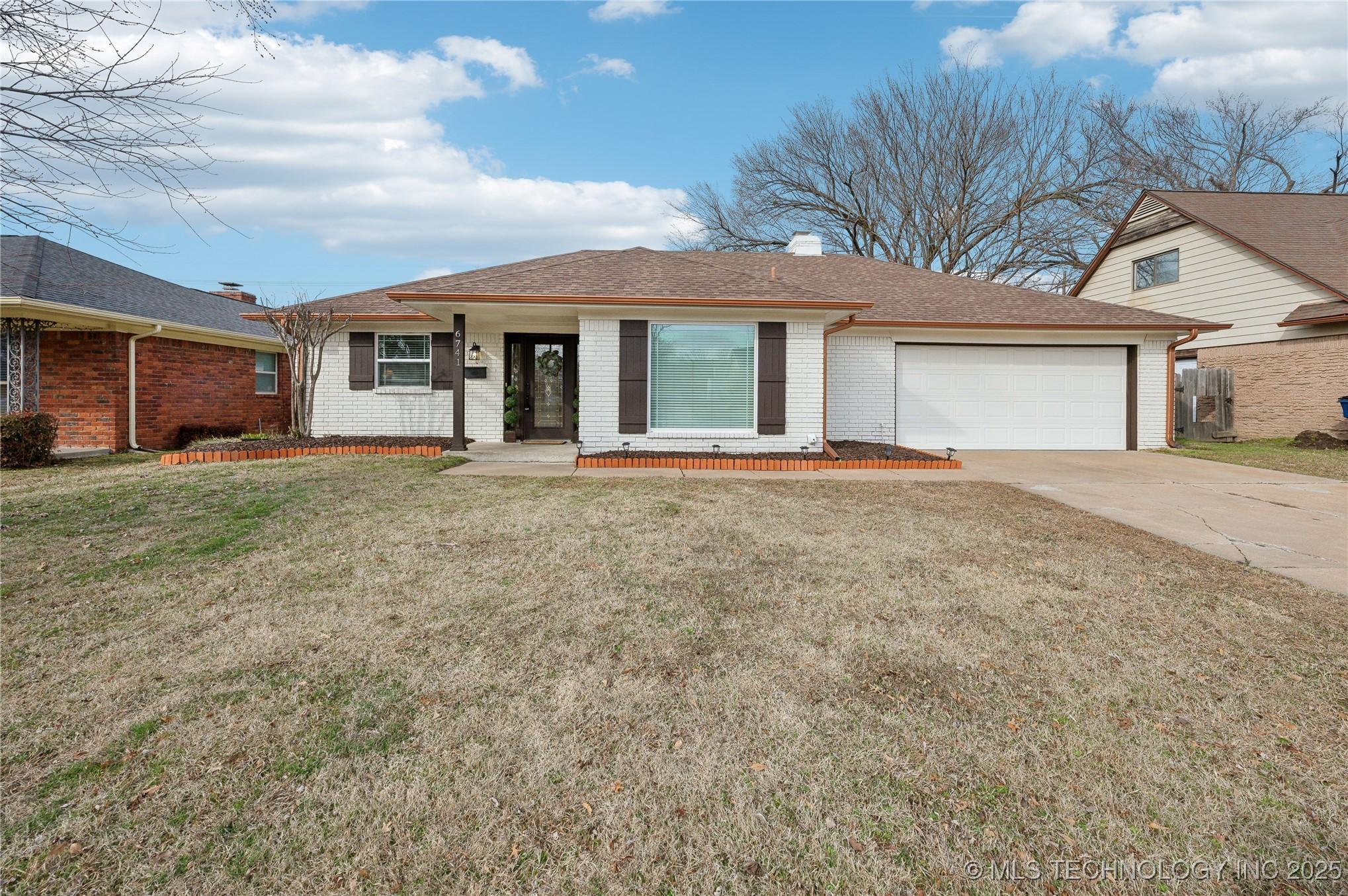 E 51st Pl, Tulsa, OK 74145