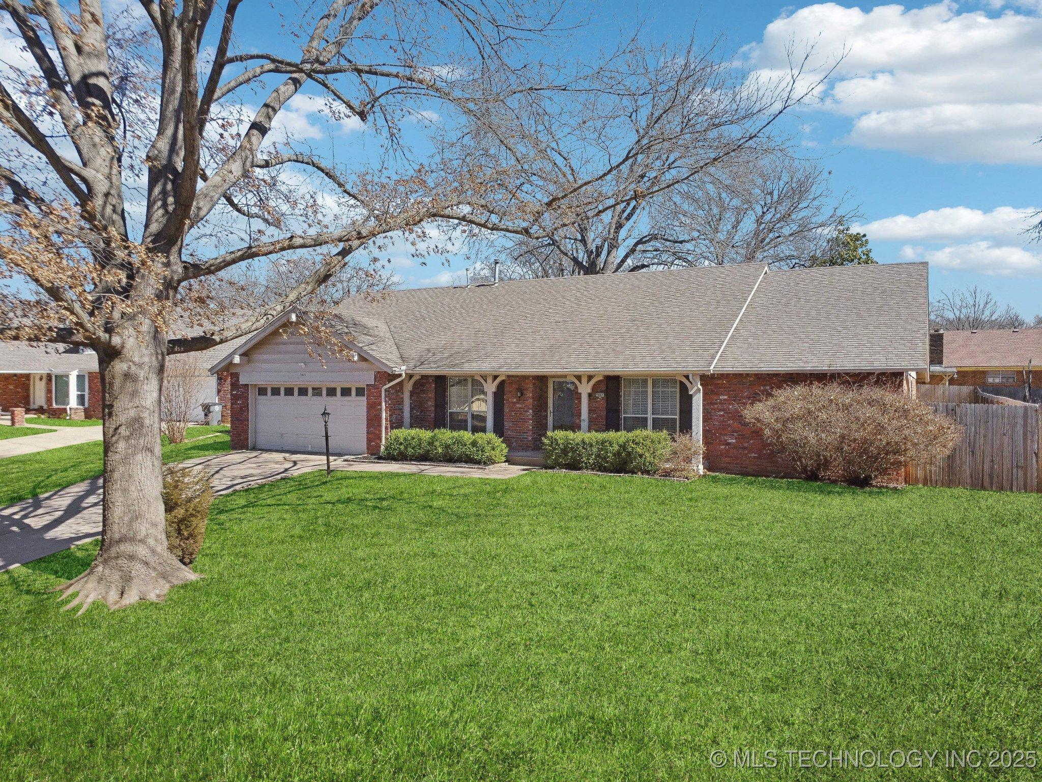 S College Ave, Tulsa, OK 74136