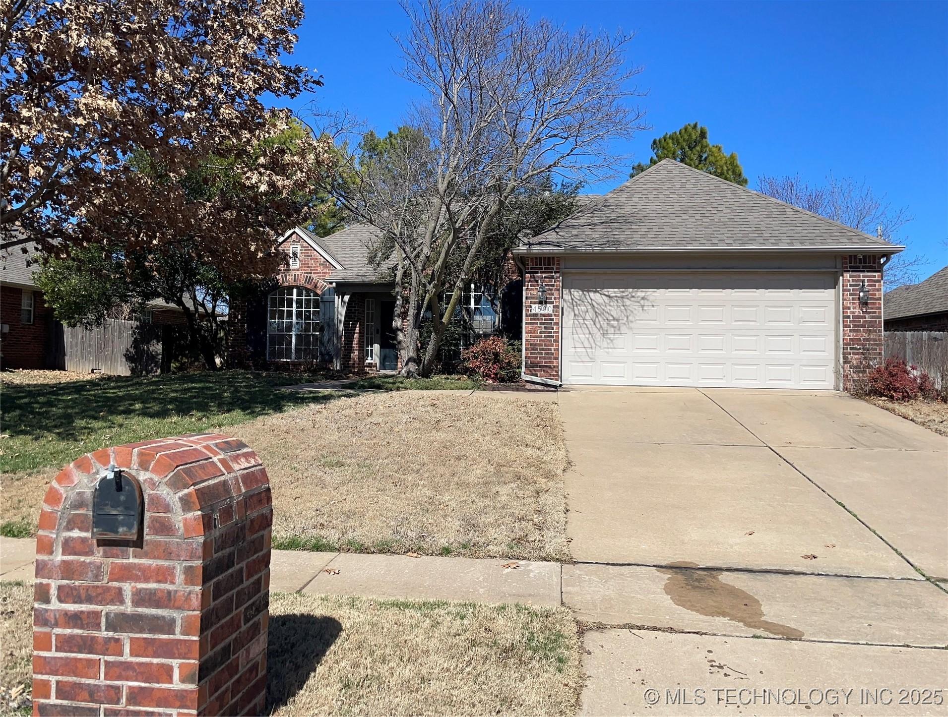 W Freeport Pl, Broken Arrow, OK 74012