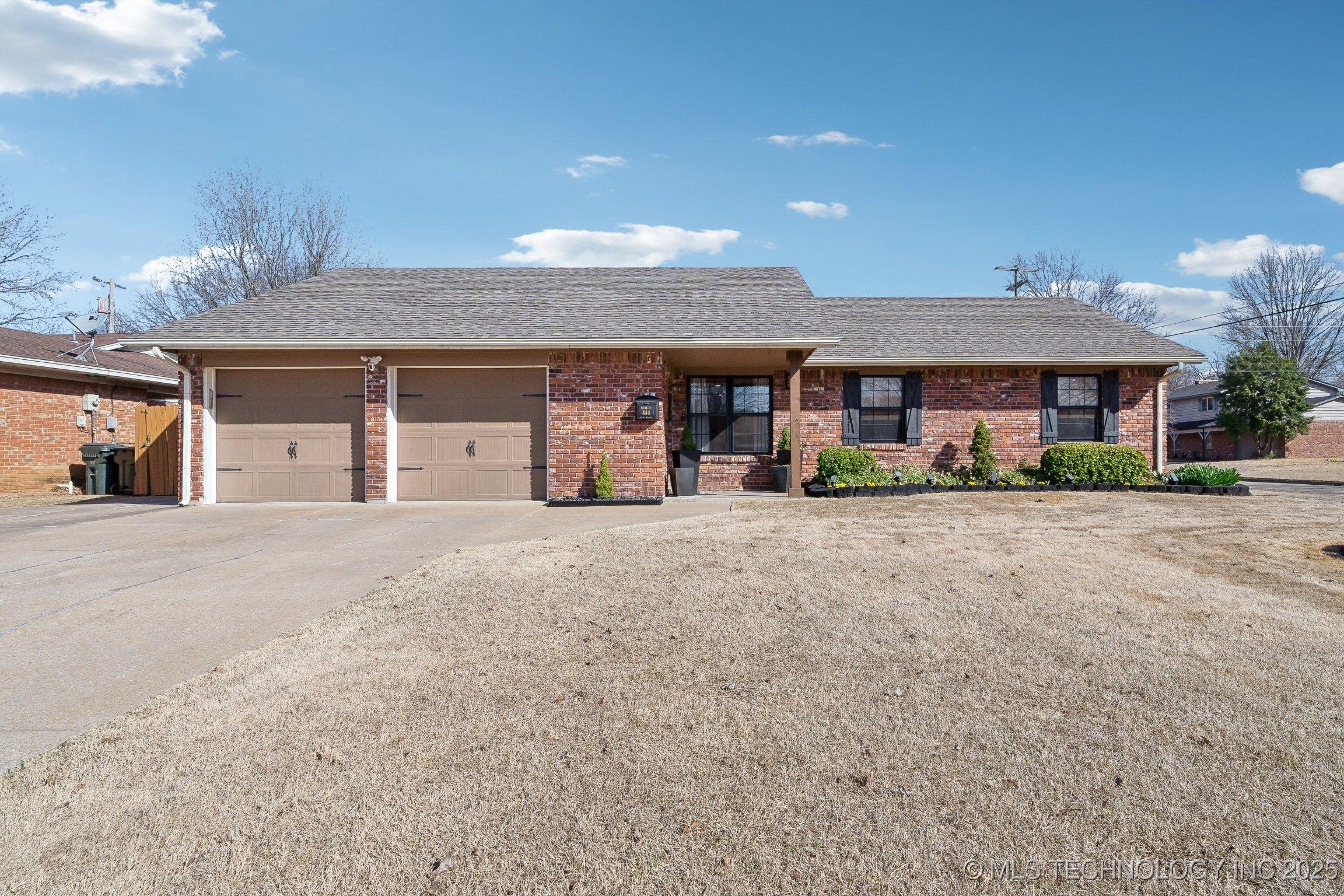 Grandview Blvd, Muskogee, OK 74403