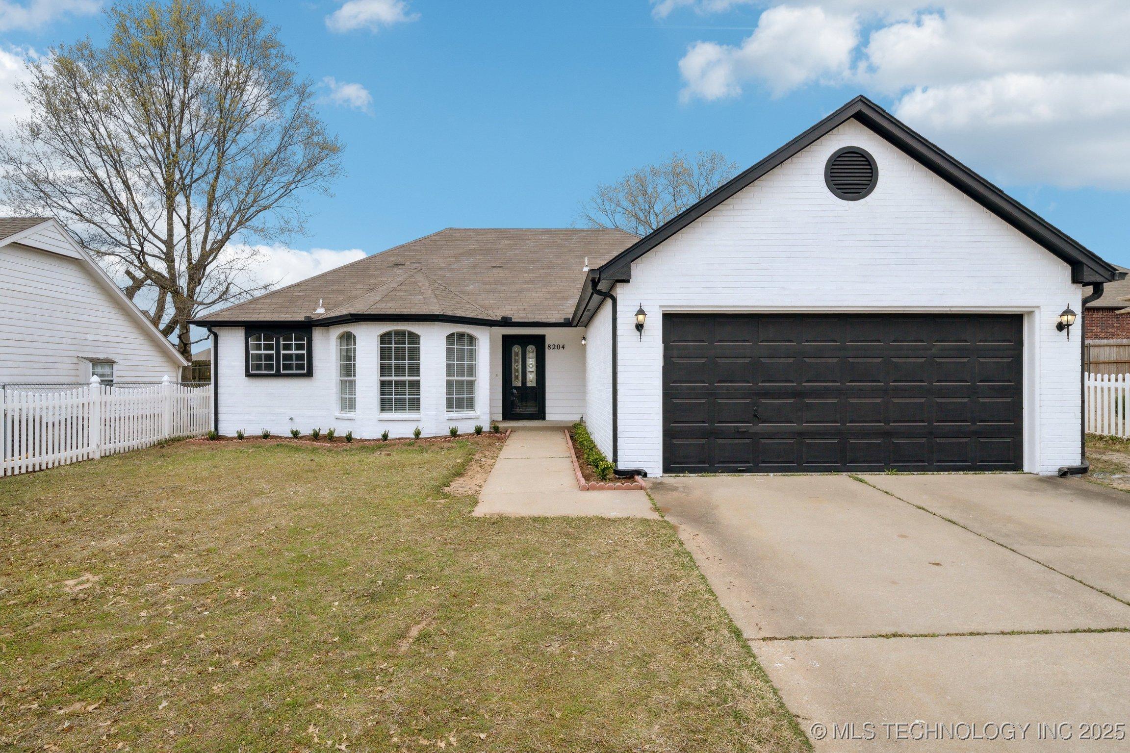 S Beech Ave, Broken Arrow, OK 74011