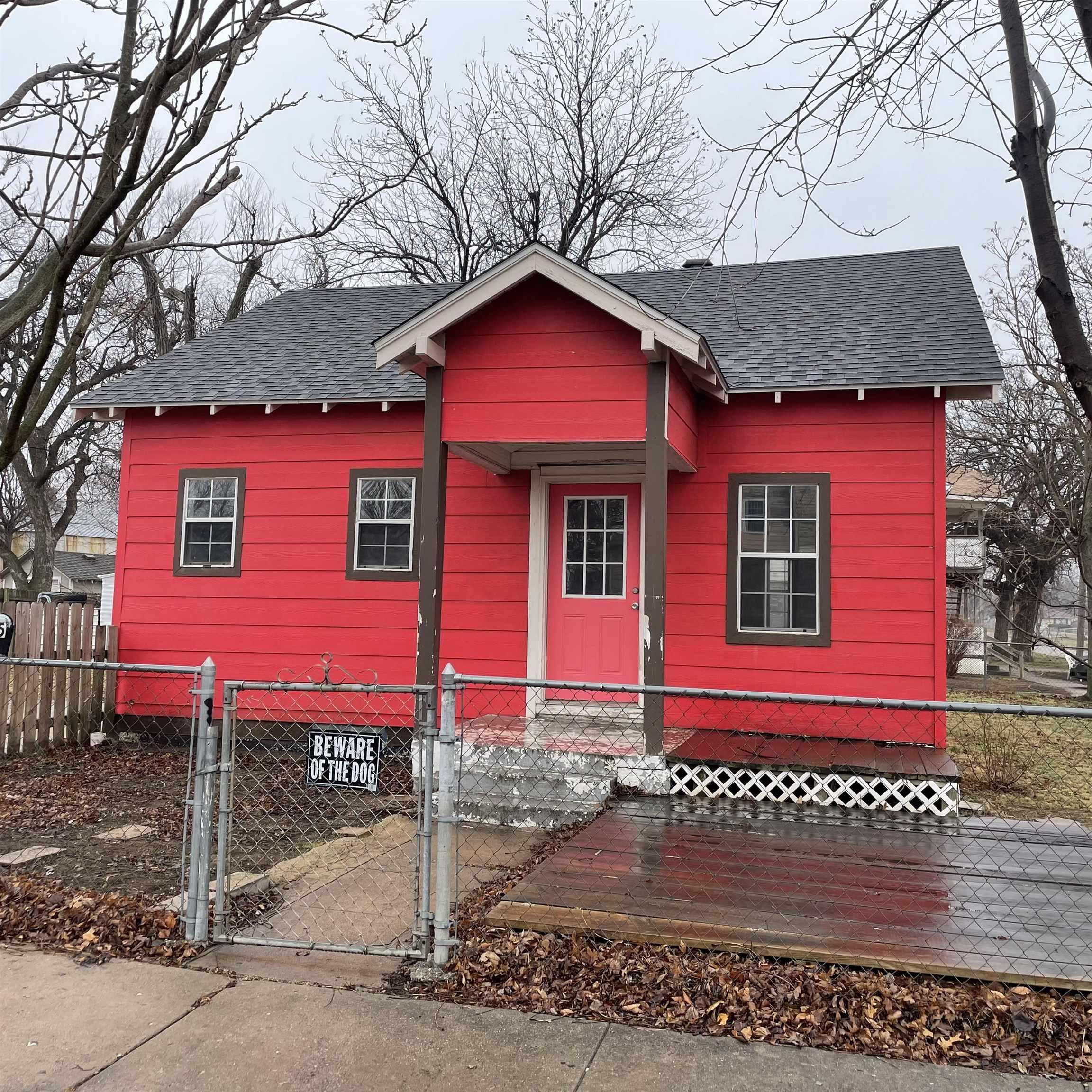W Wabash Ave, Enid, OK 73701