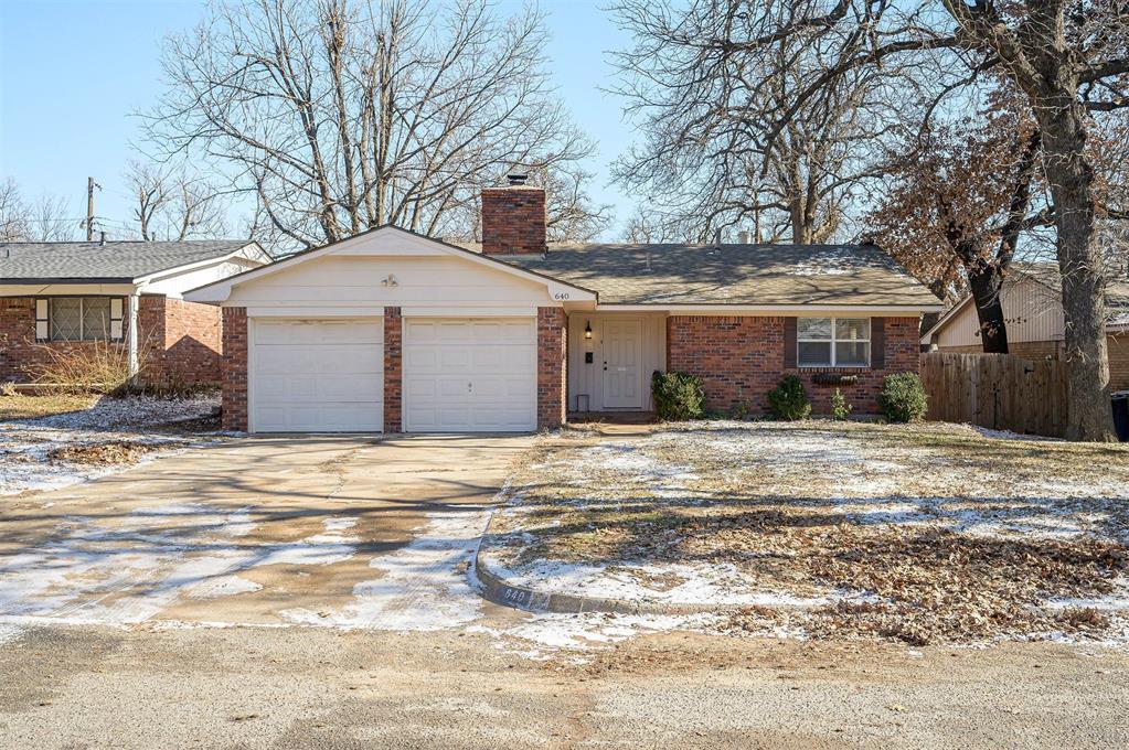 Woodland Way, Oklahoma City, OK 73127