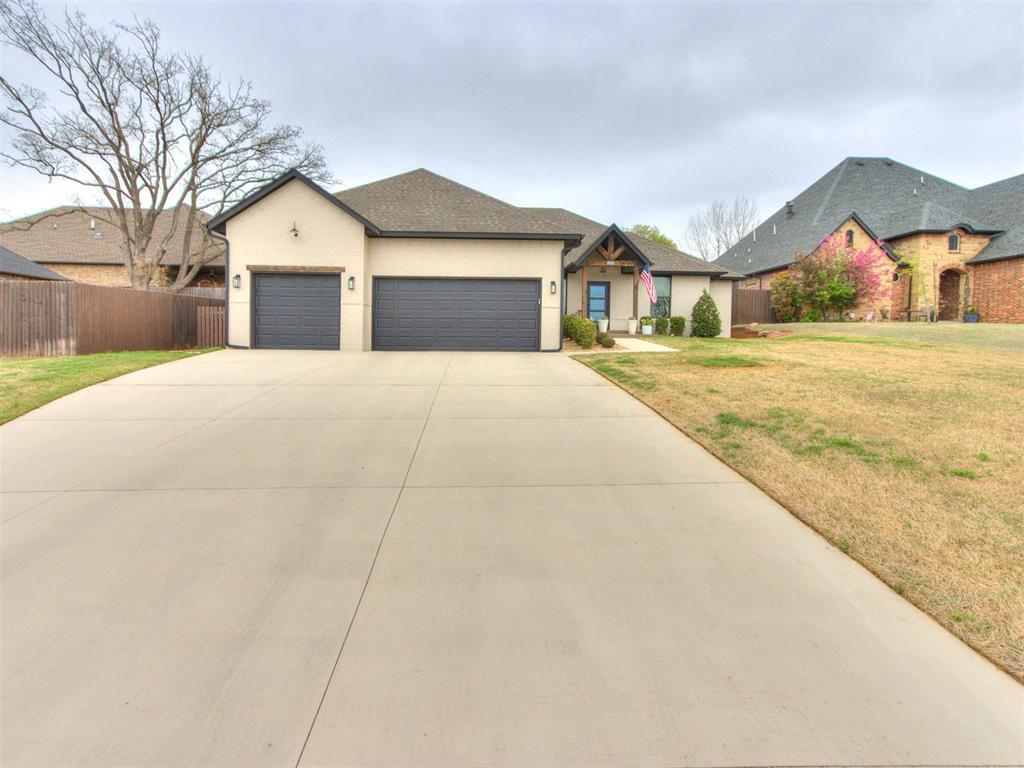 Siena Dr, Edmond, OK 73034