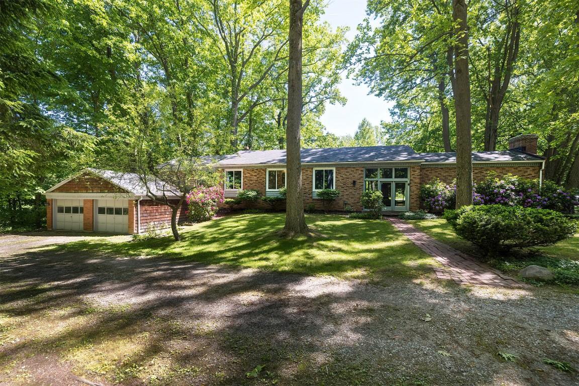 Bear Creek Rd, Fairview, PA 16415