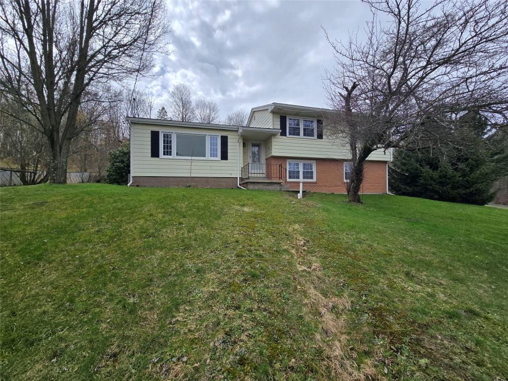 Wattsburg Rd, Erie, PA 16509