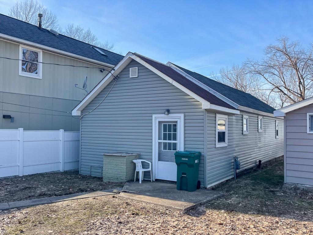 Bank Dr, Erie, PA 16505