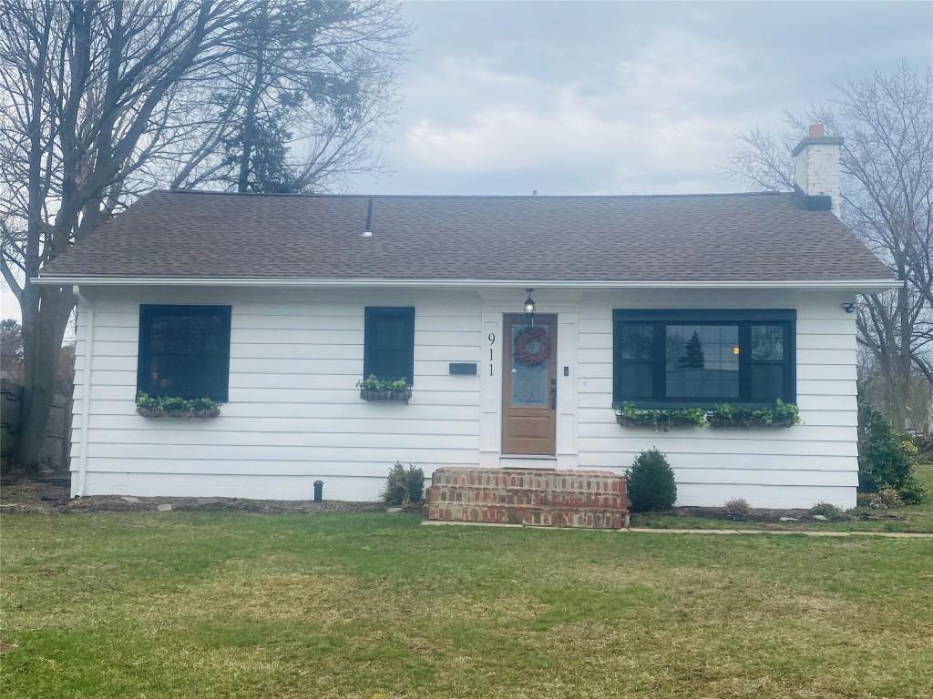Michigan Blvd, Erie, PA 16505