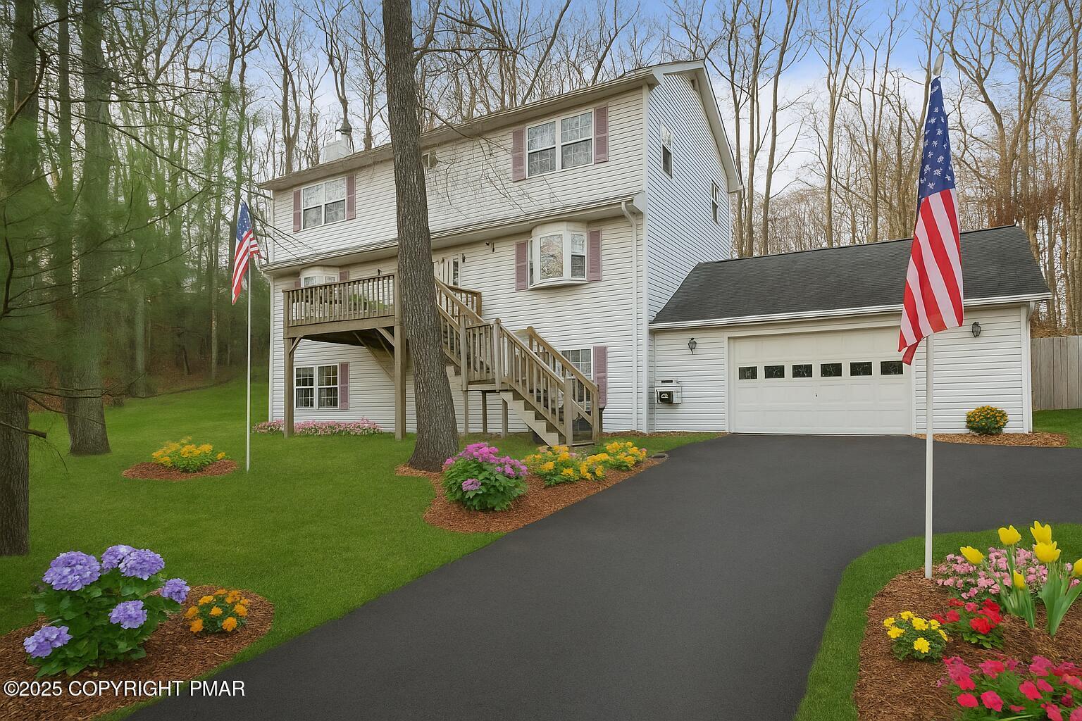 Middle Rd, Tannersville, PA 18372