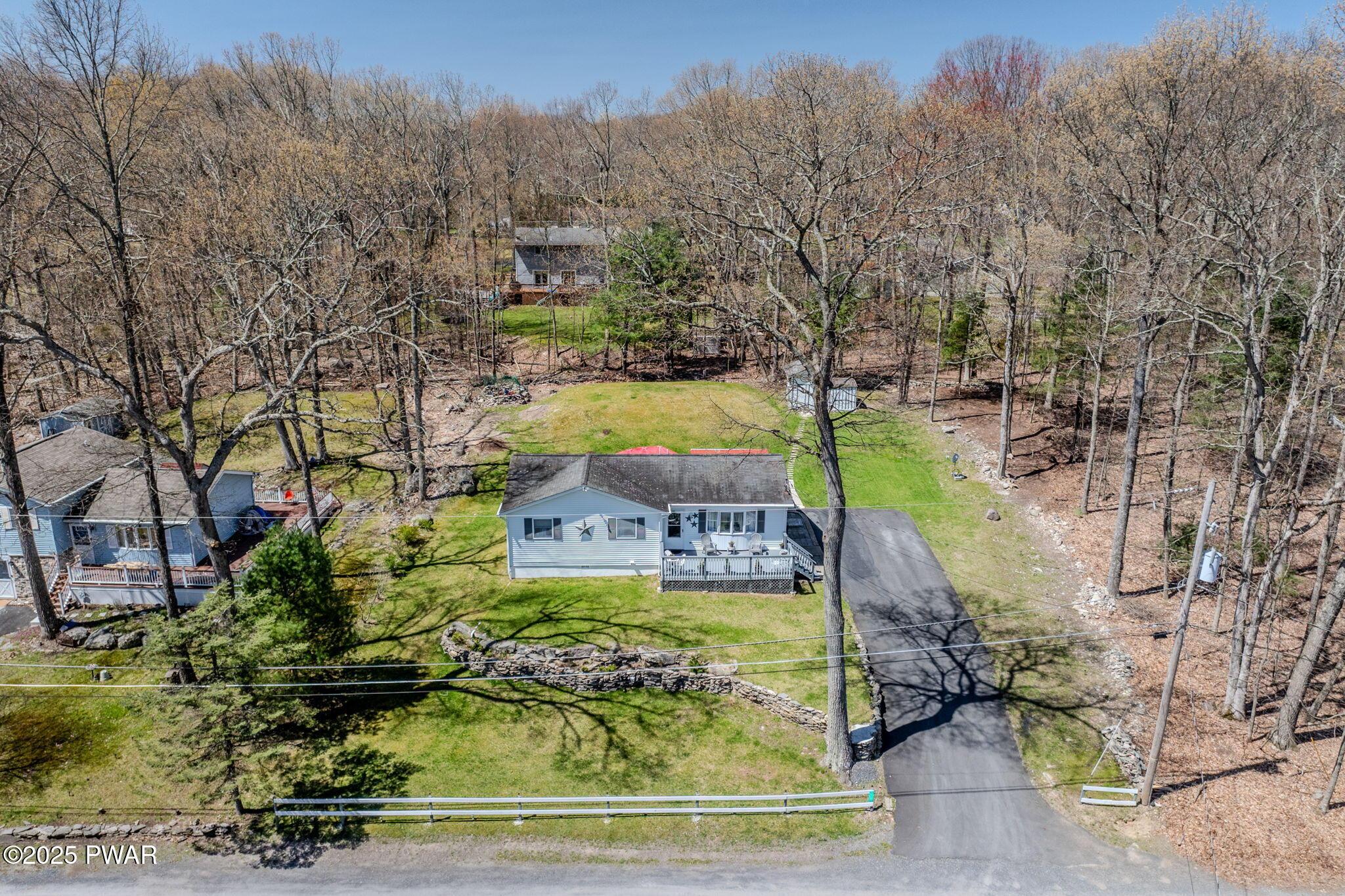 Lace Dr, East Stroudsburg, PA 18302