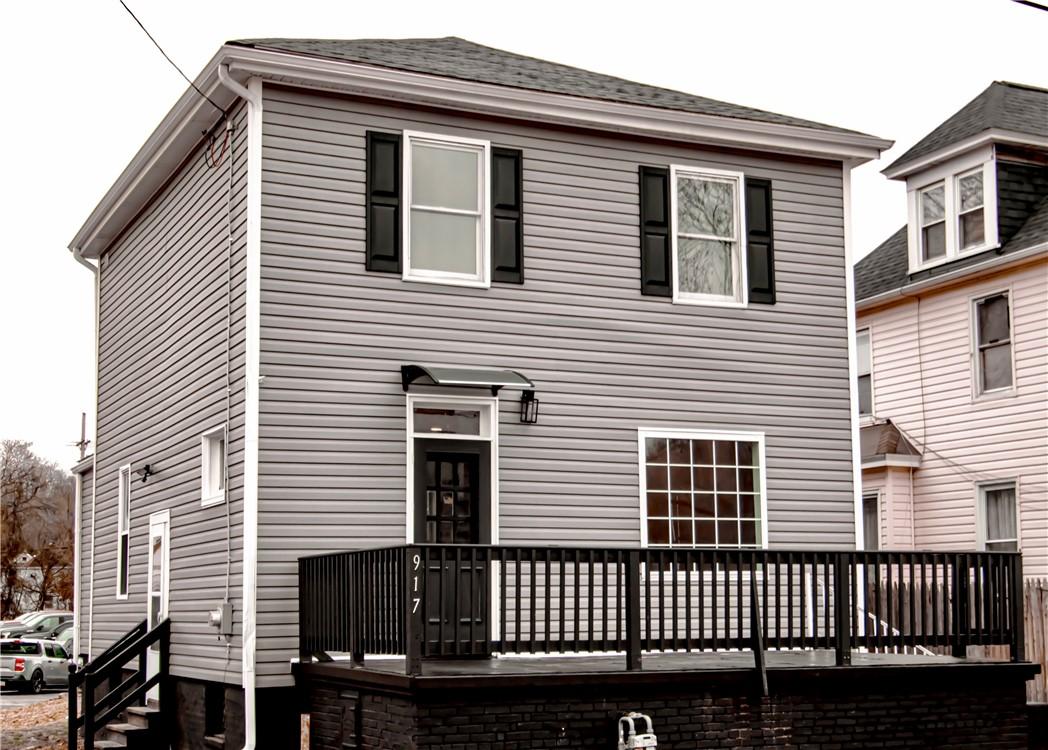 15th St, Beaver Falls, PA 15010