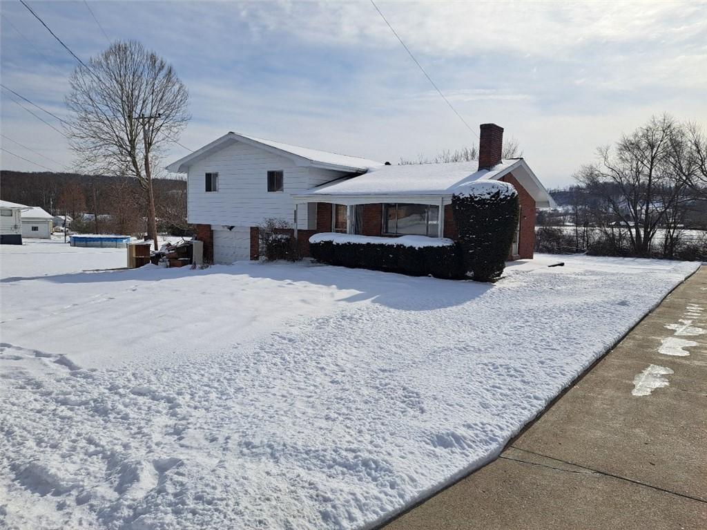 Columbia St, Perryopolis, PA 15473