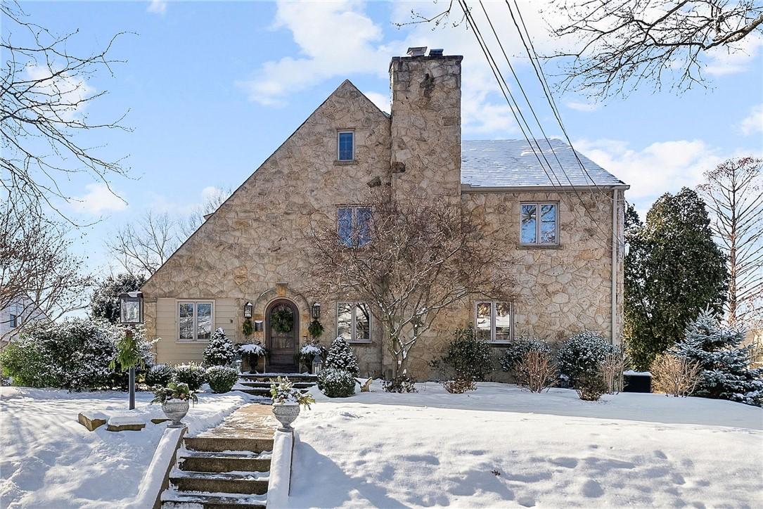 Outlook Dr, Pittsburgh, PA 15228