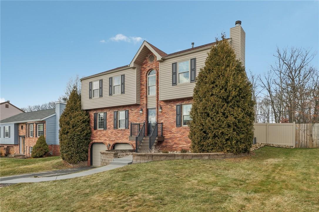Glenwood Ct, Cranberry Township, PA 16066