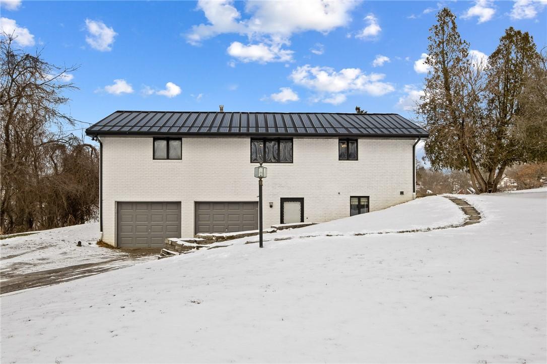 Ave, Washington, PA 15301