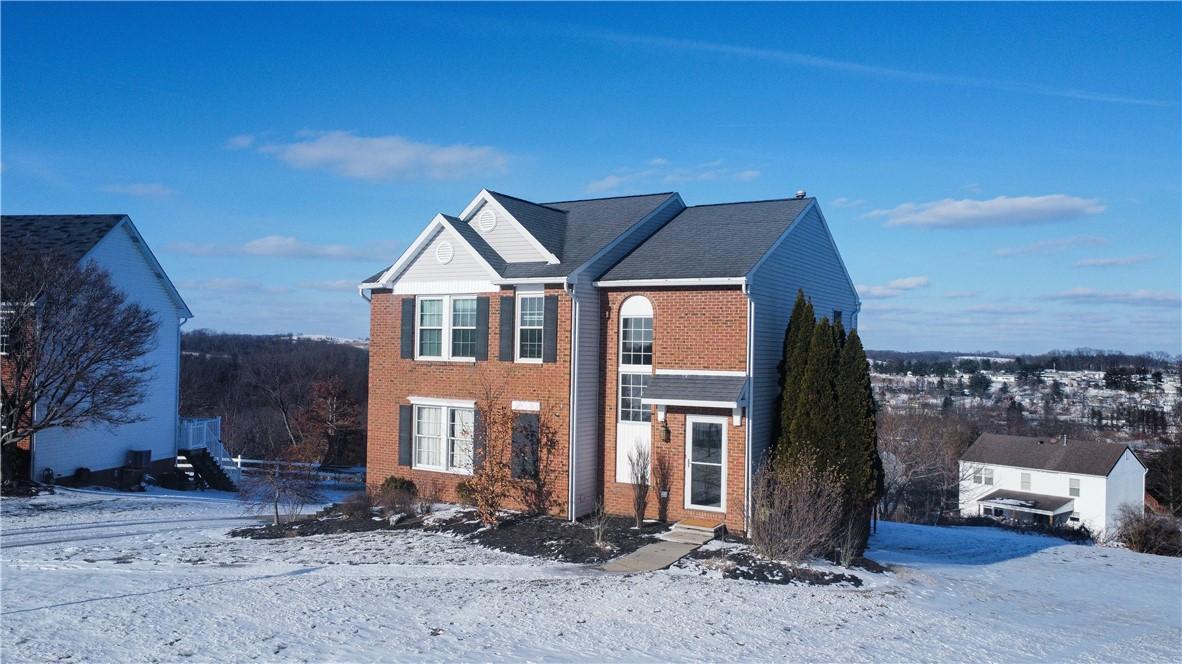 Lo Bell Dr, Washington, PA 15301