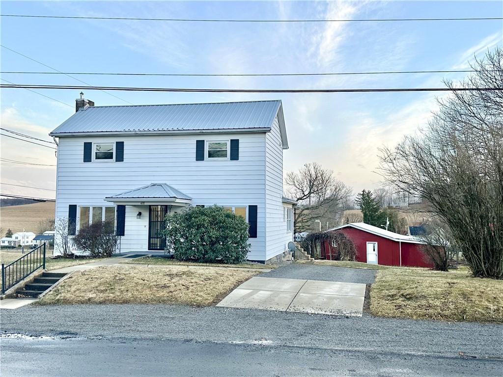 E Grant Ave, Dayton, PA 16222