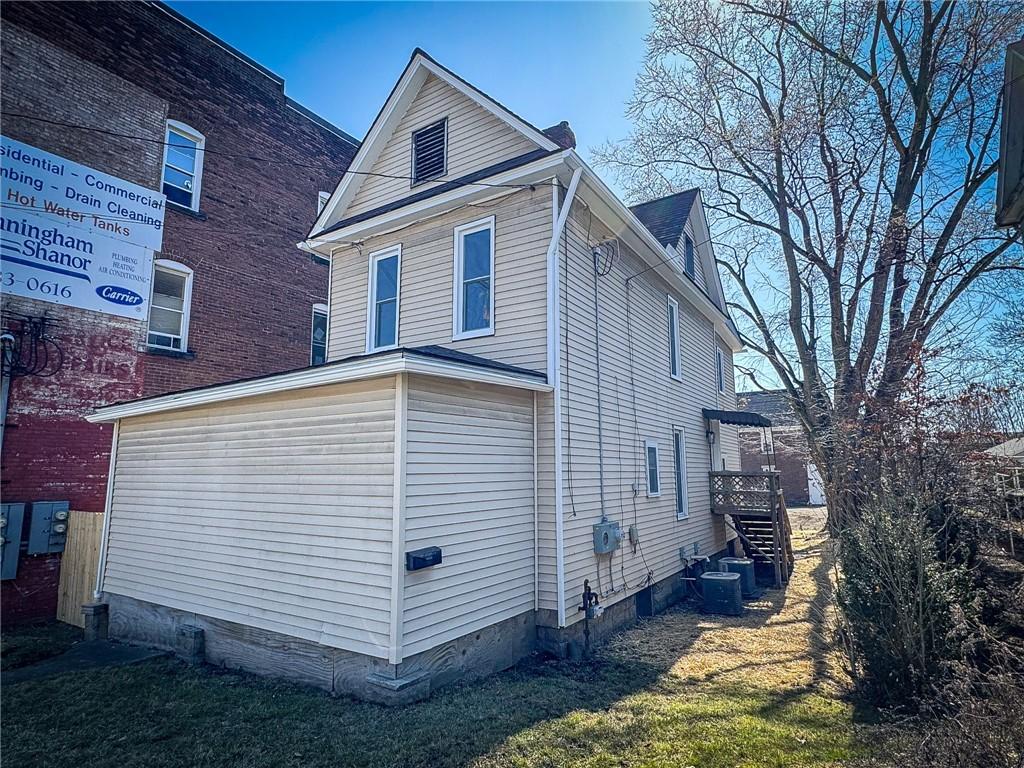 New Castle St, Butler, PA 16001