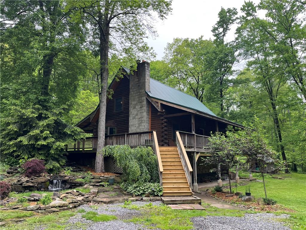 Hooker Rd, West Sunbury, PA 16061
