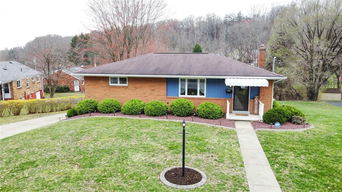 Meadowbrook Ave, Greensburg, PA 15601