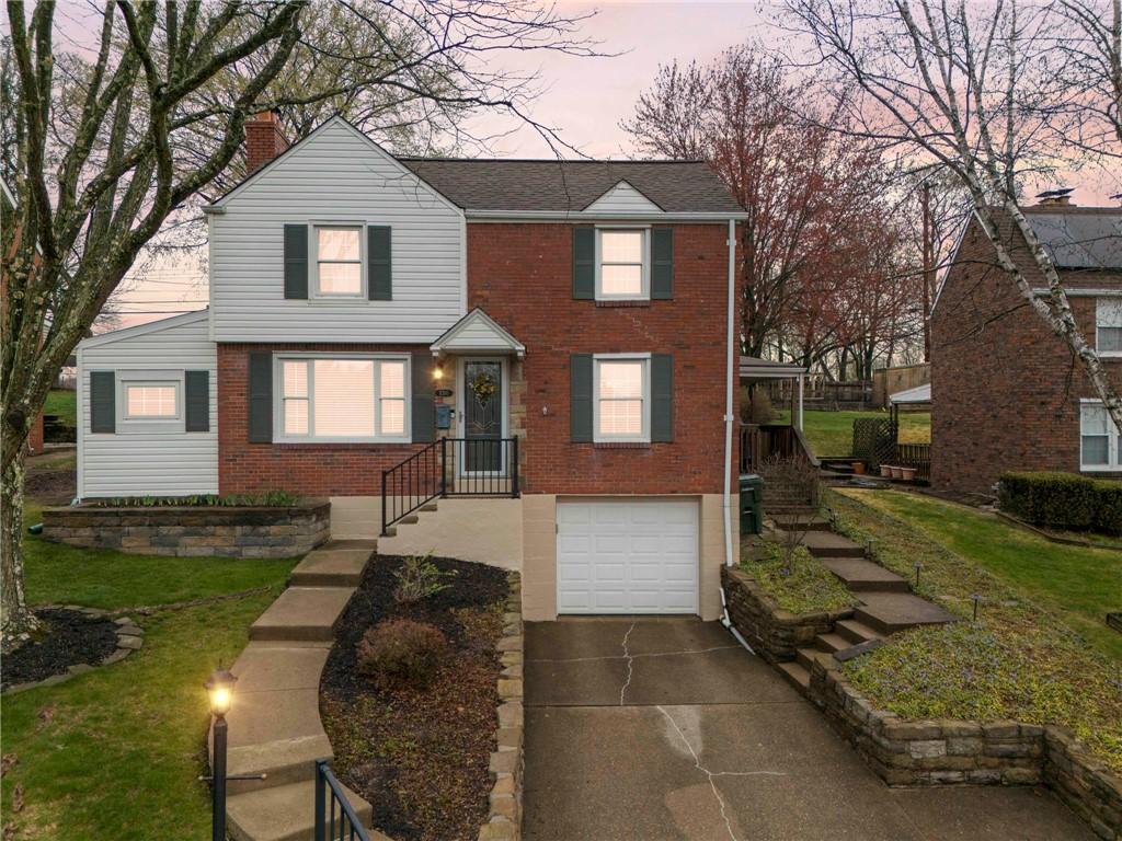 Greenridge Dr, Pittsburgh, PA 15236