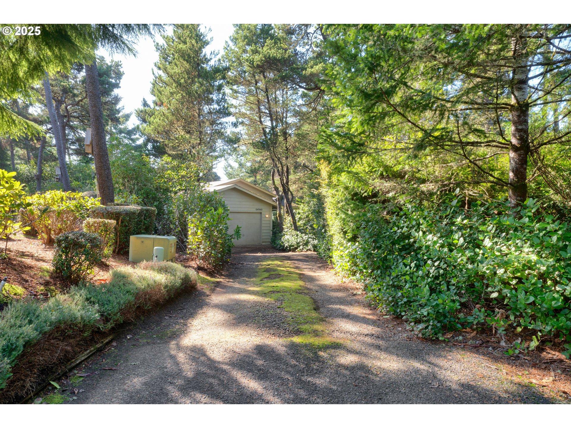 Oceana Dr, Florence, OR 97439