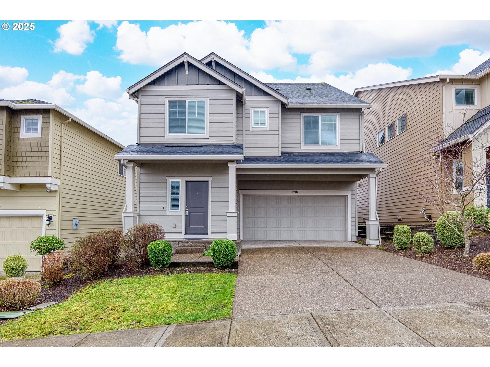 Se Rhododendron St, Happy Valley, OR 97086