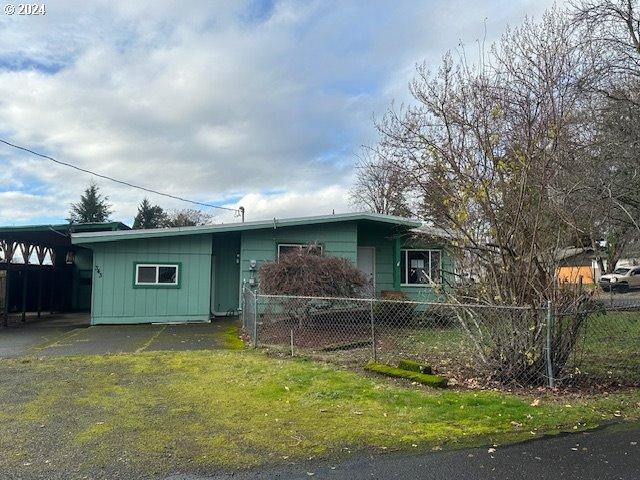 7th St, Washougal, WA 98671
