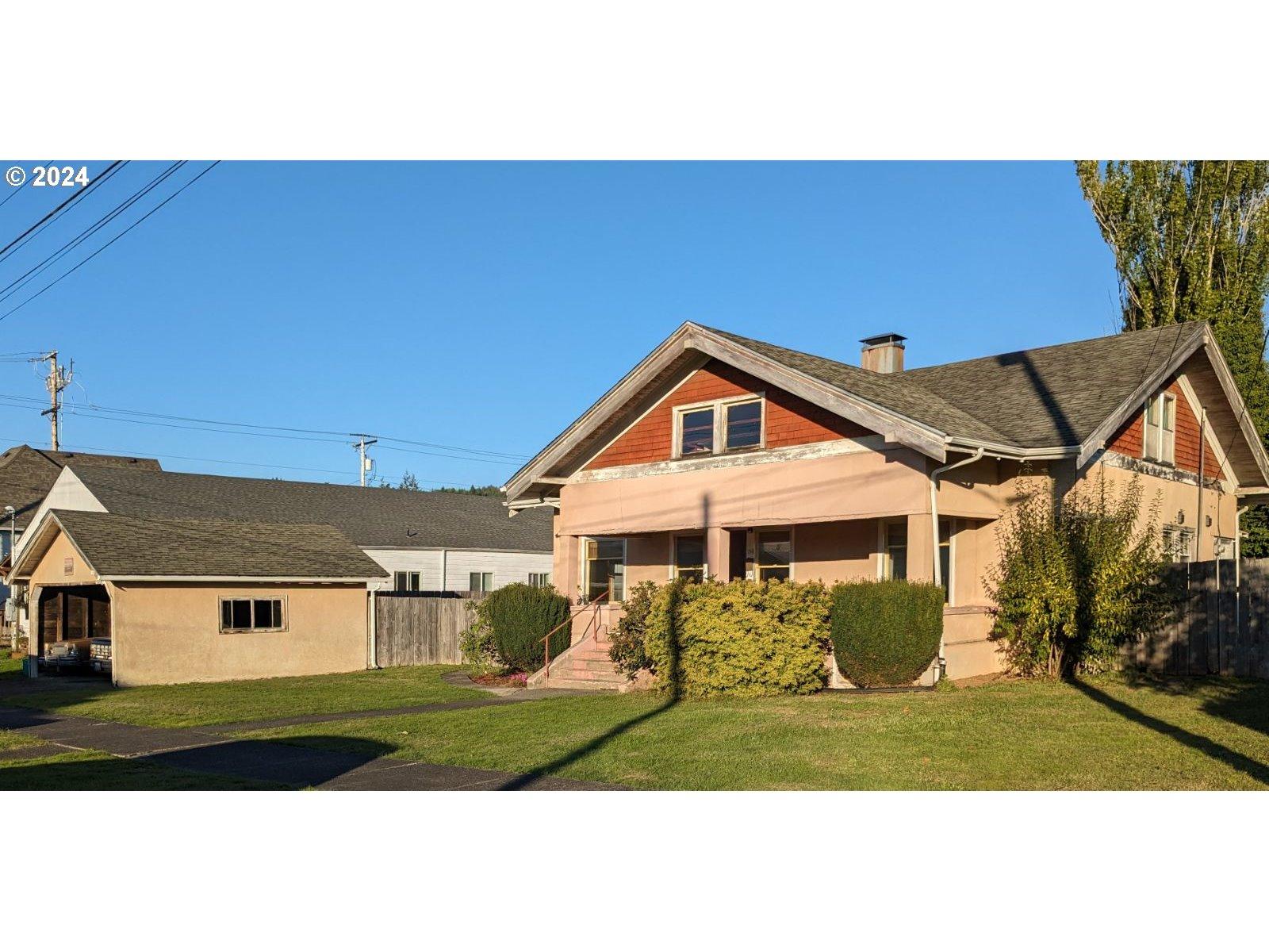 N Dean St, Coquille, OR 97423