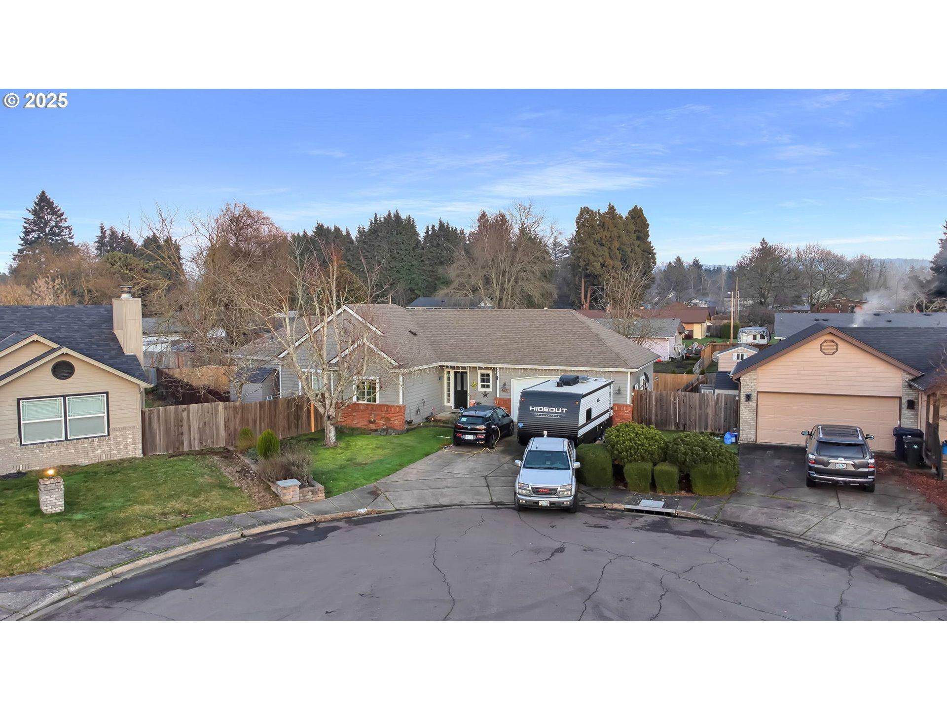 Calumet Way, Eugene, OR 97404