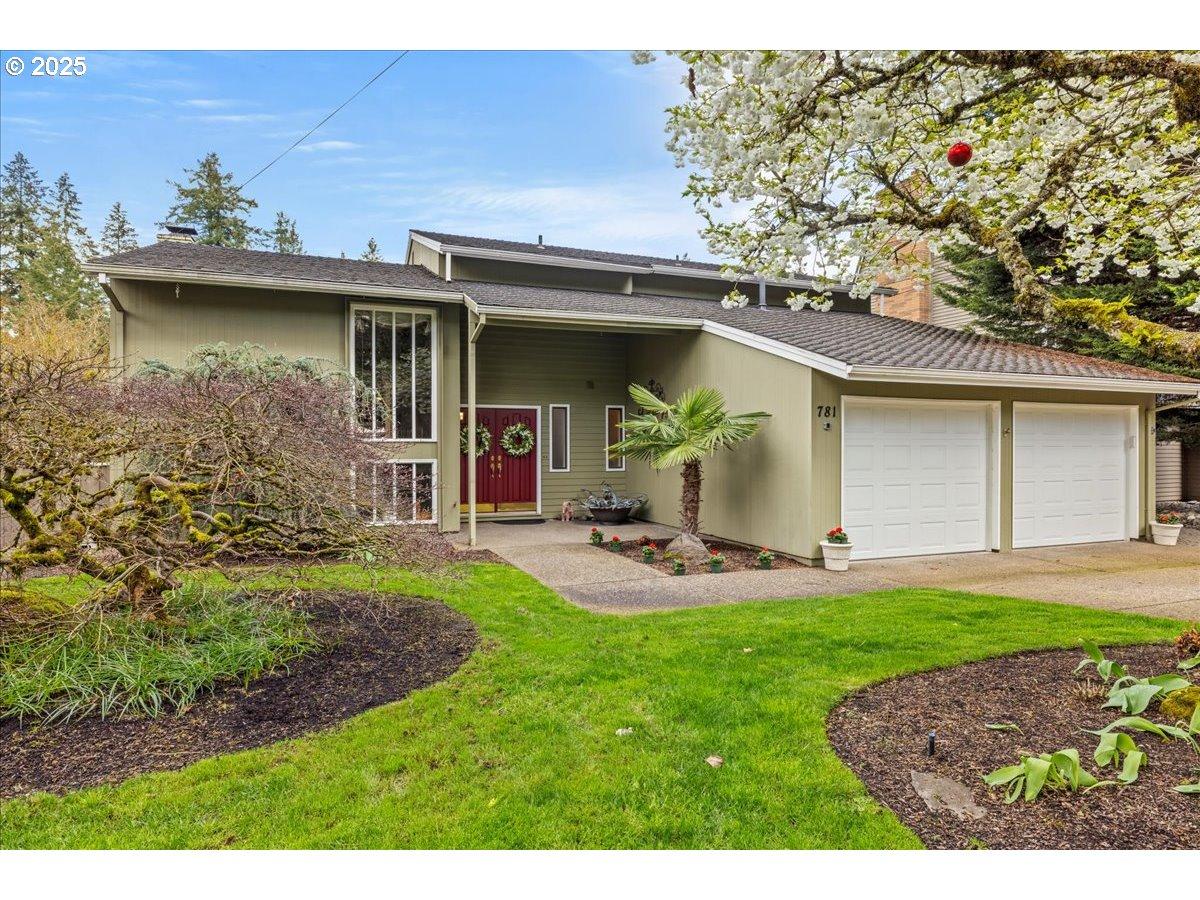 Northshore Rd, Lake Oswego, OR 97034