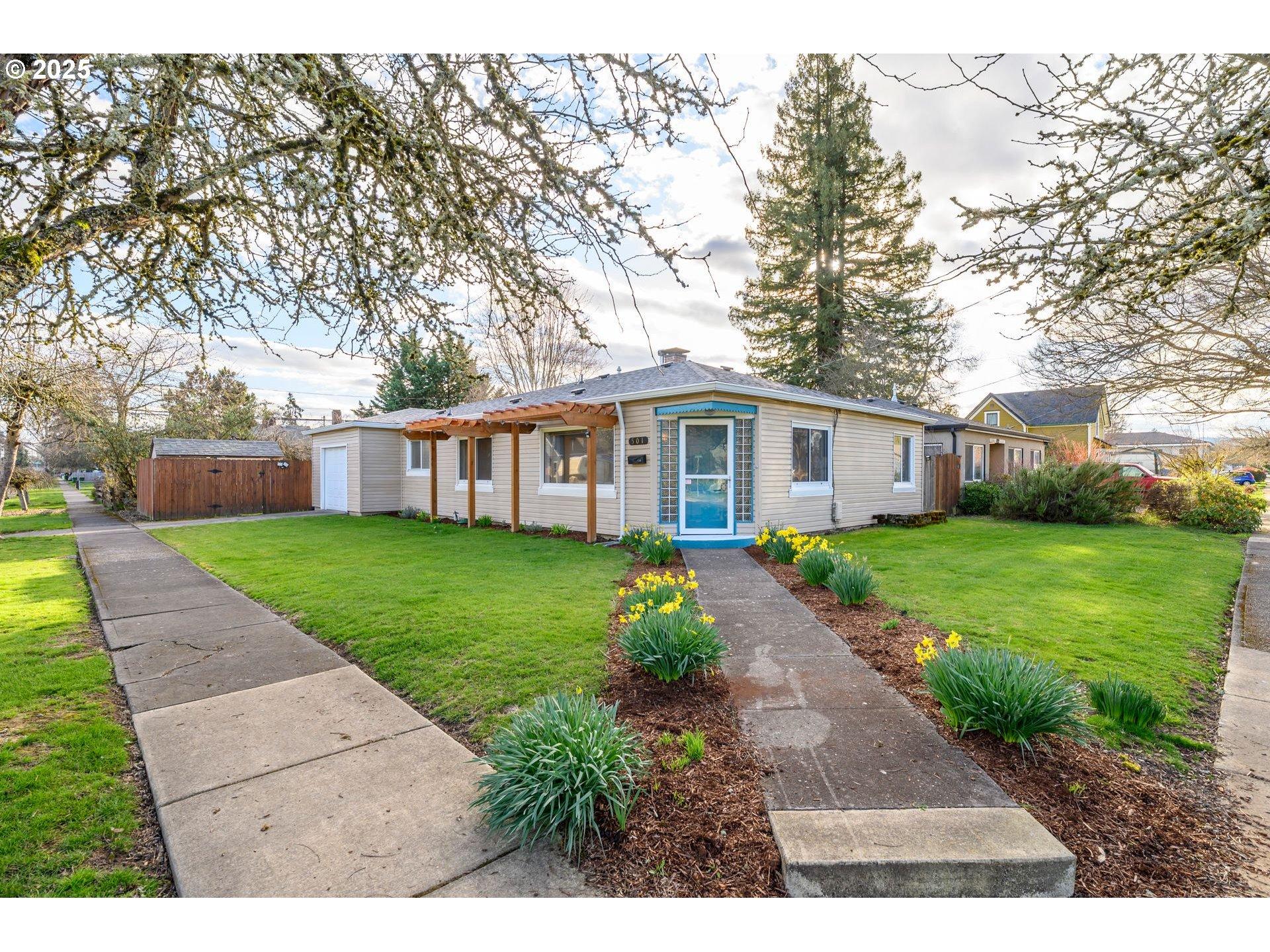 S Willamette St, Newberg, OR 97132