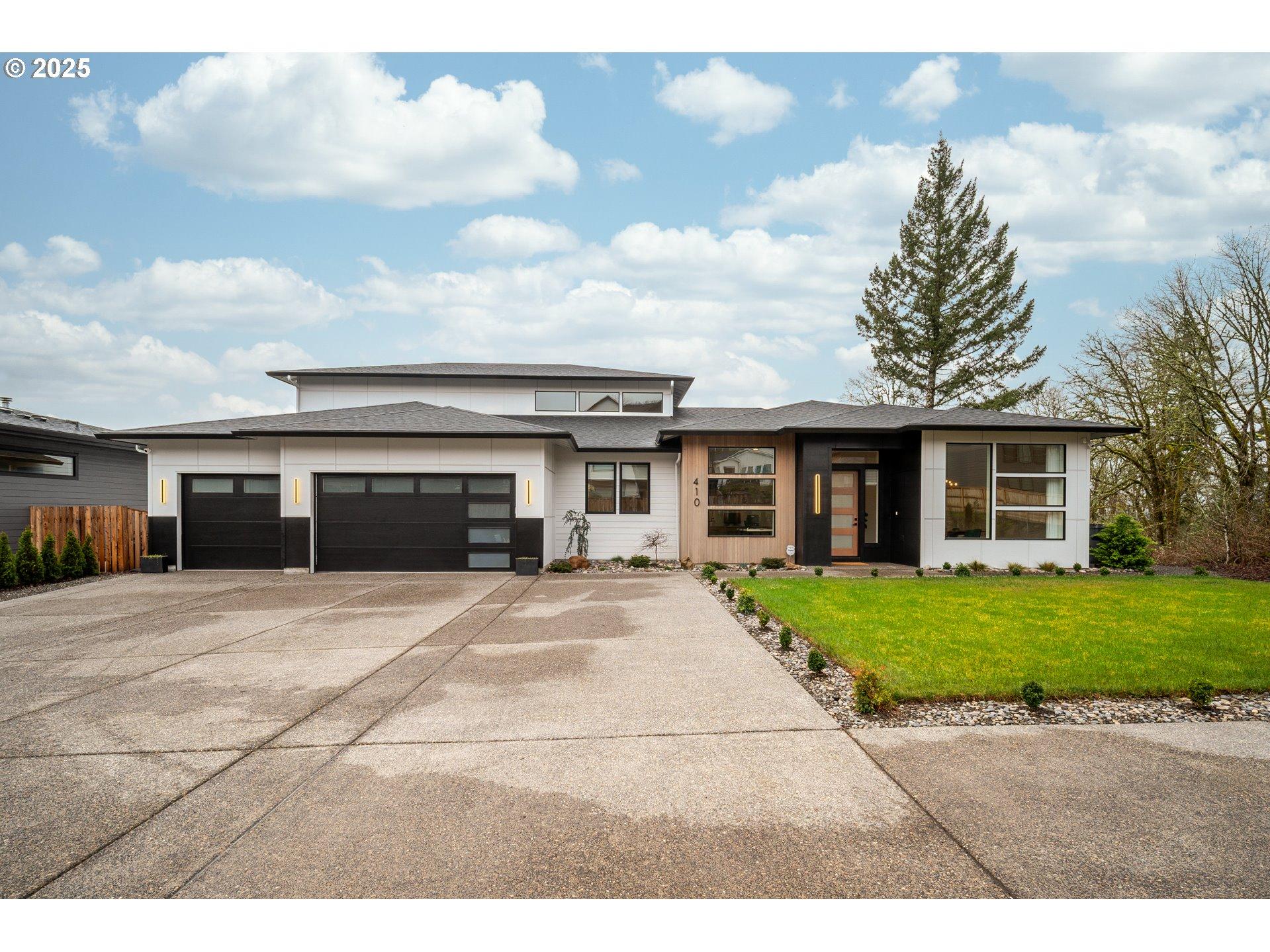 W U St, Washougal, WA 98671