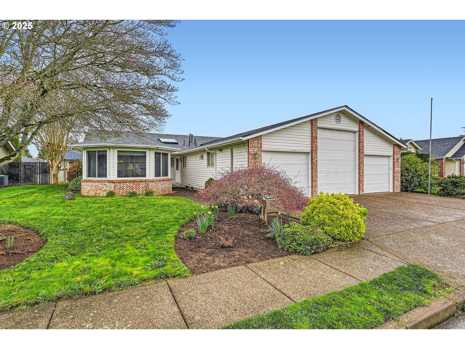 Se 7th Ave, Canby, OR 97013
