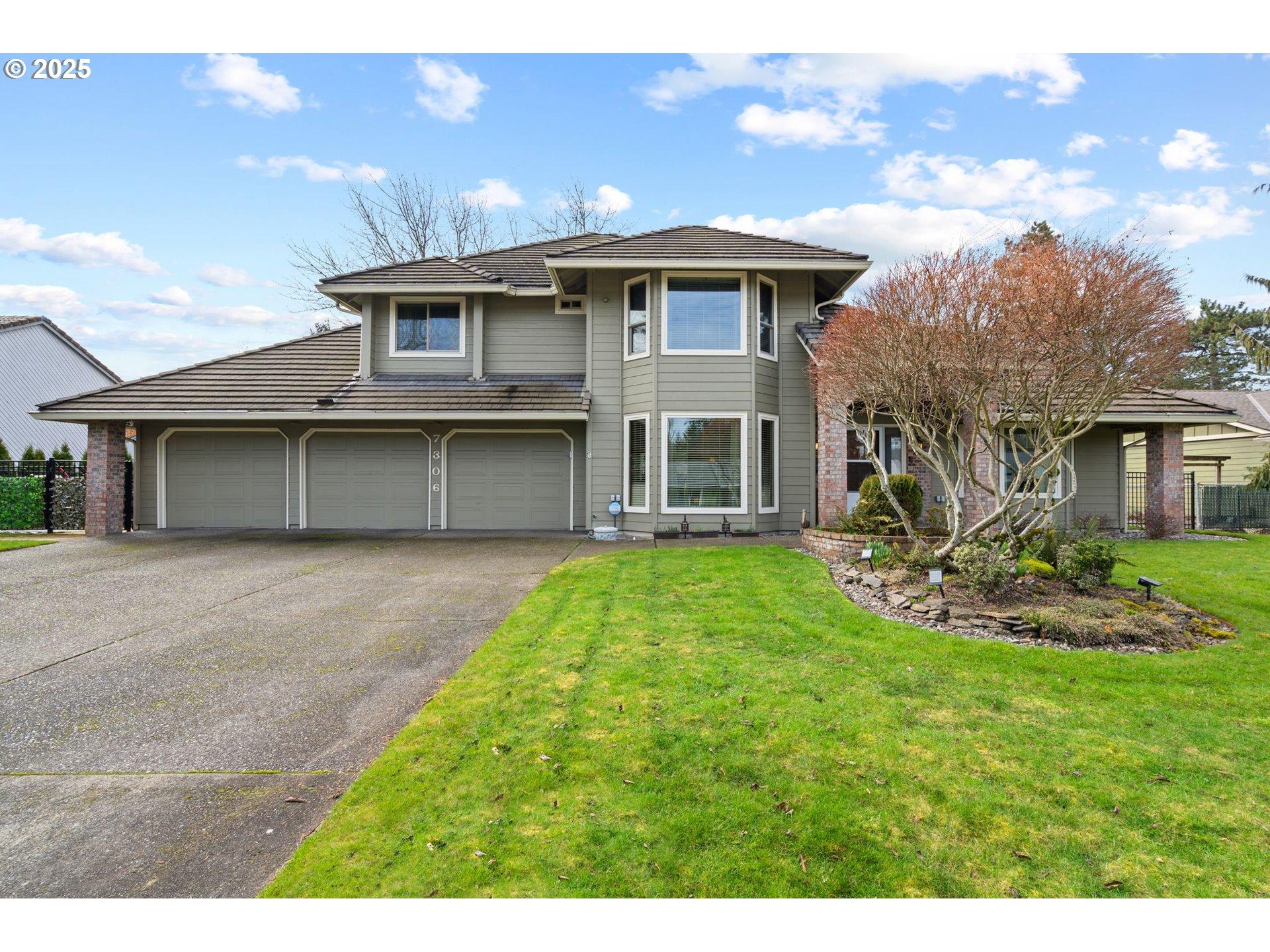 Ne Meadows Dr, Vancouver, WA 98662
